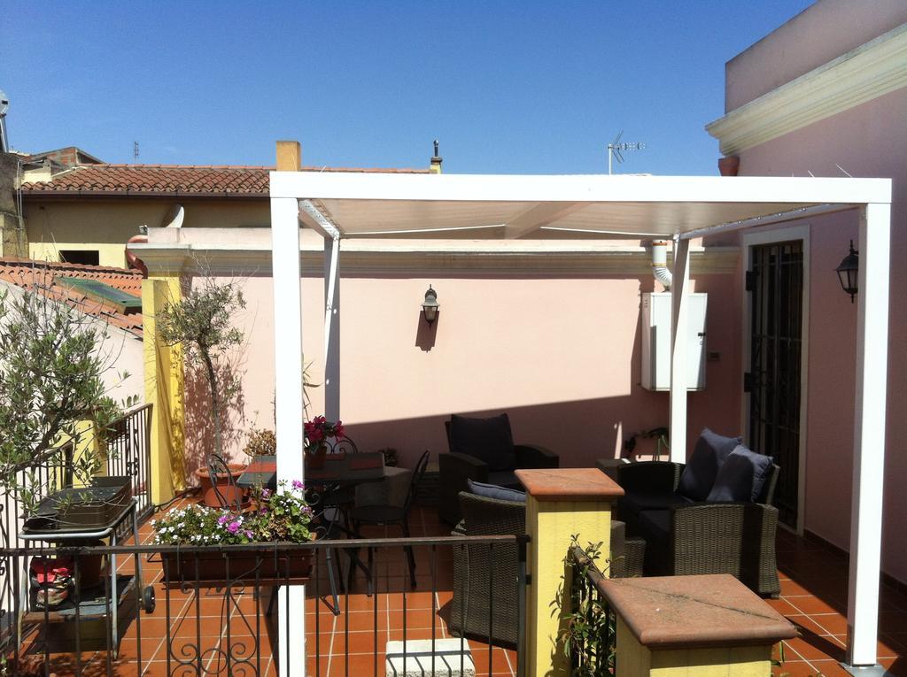 Pauli'S Holiday House Monserrato Extérieur photo